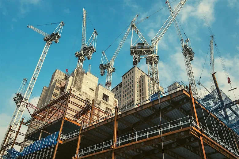 تصویری از ساخت خانه در سال 1404 - a picture of building a house in 2025